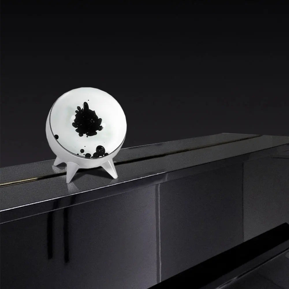 Sound-Sensitive Ferrofluid Rhythm Lamp with Magnetic Fluid